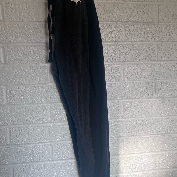 PINK Victoria's Secret Bundle, sweatshirt & 2 pairs of sweats - Picture 9 of 13